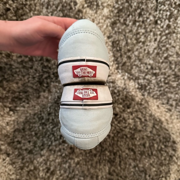 Vans Women's Ward Low Top Sneaker - Picture 5 of 8
